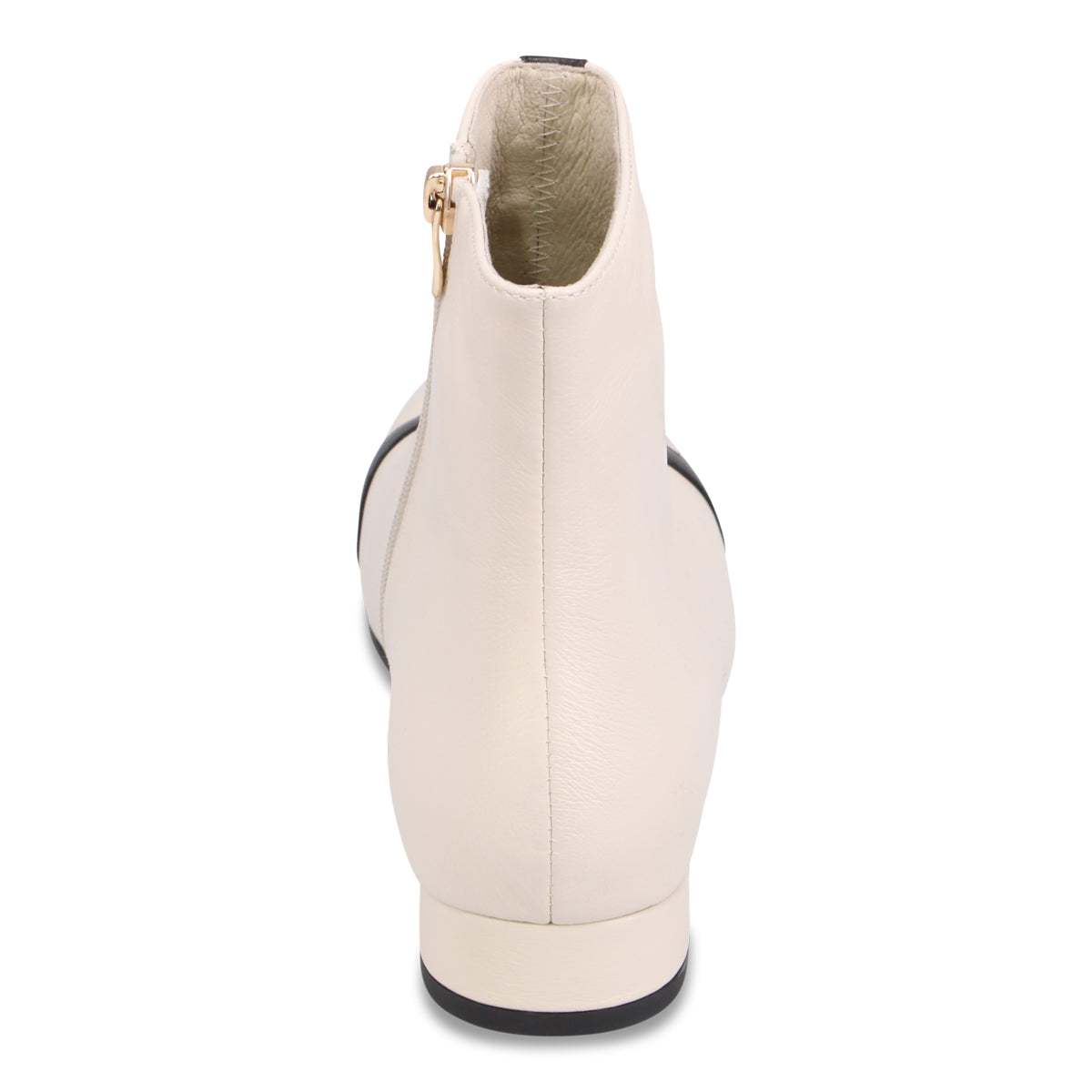 MILK BLACK | Rear