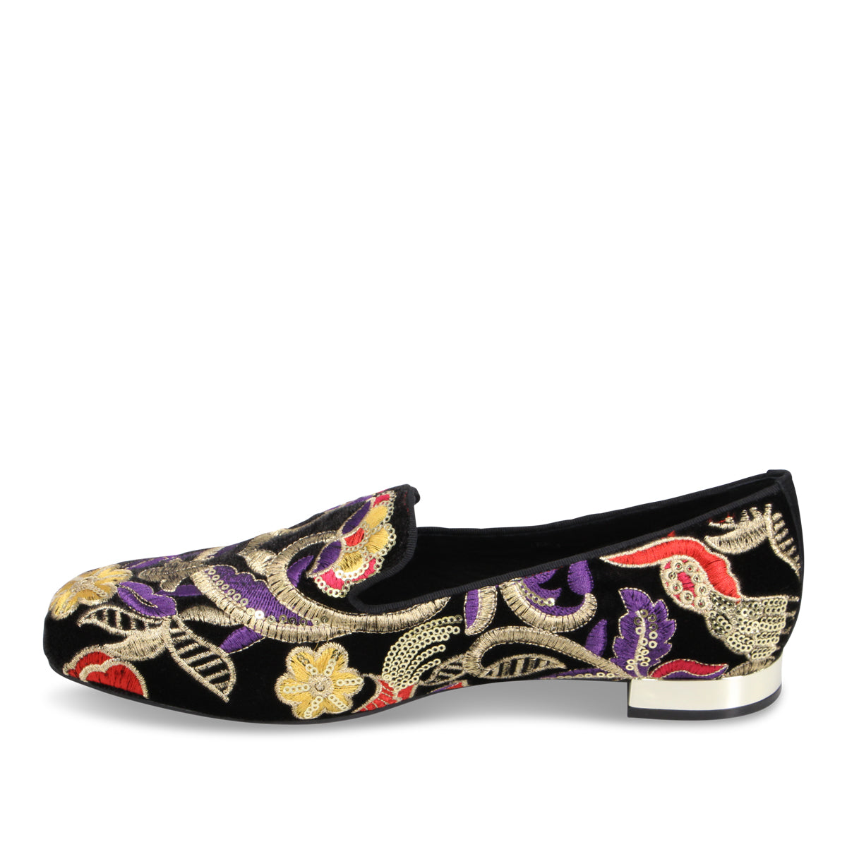 BLACK EMBROIDERY | Left