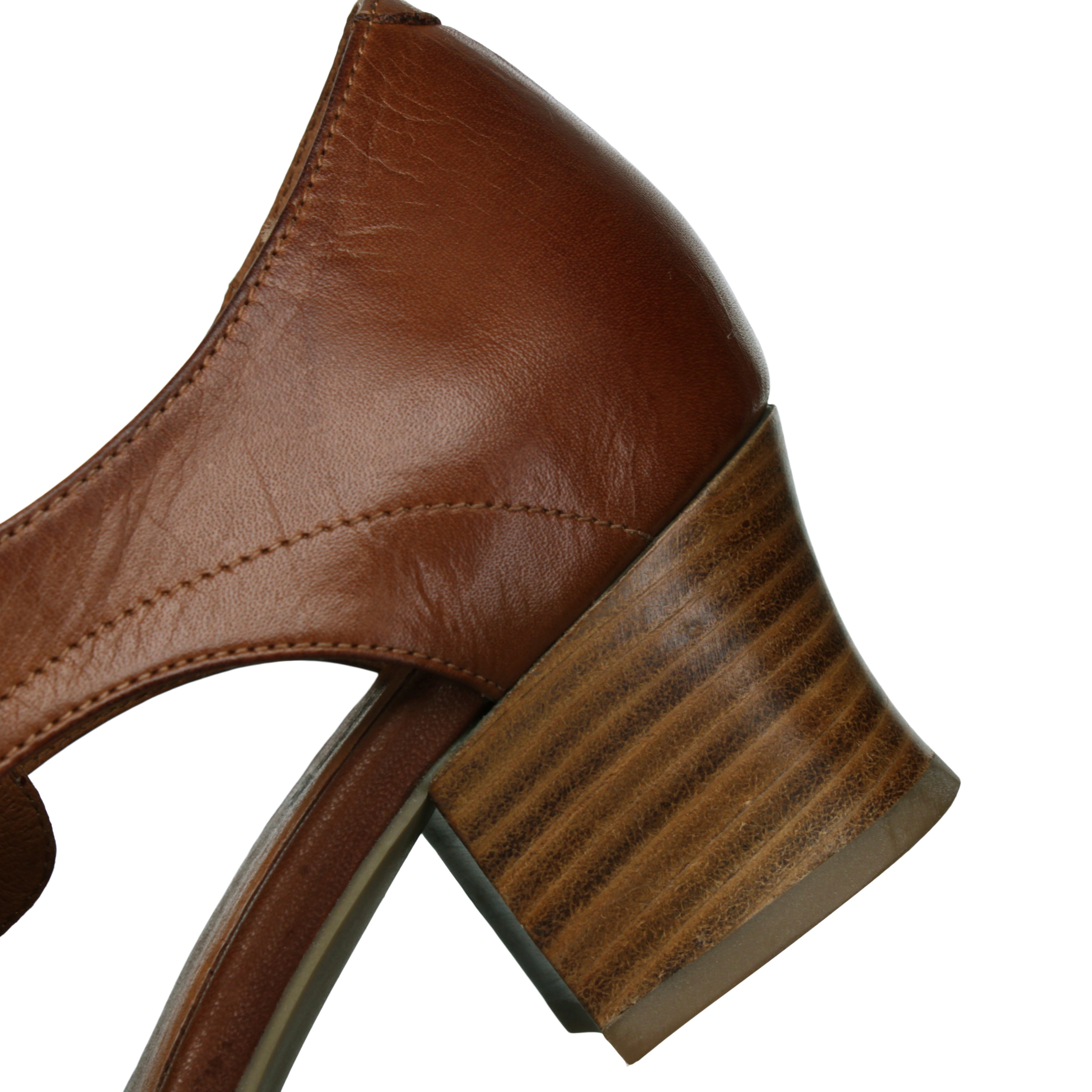 BRANDY | Detail