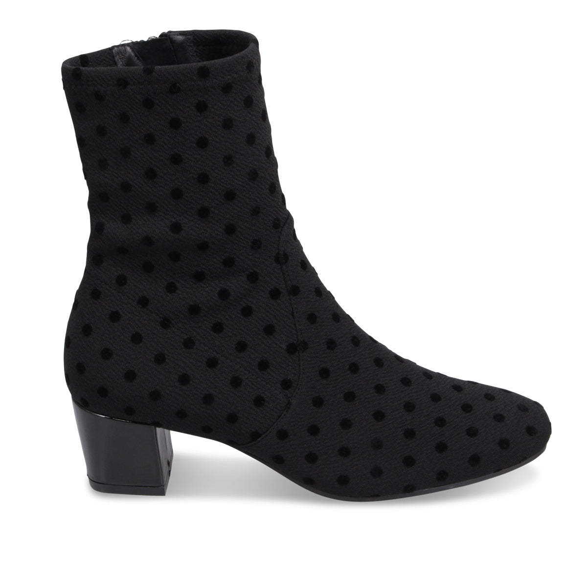 BLACK SPOT | Right