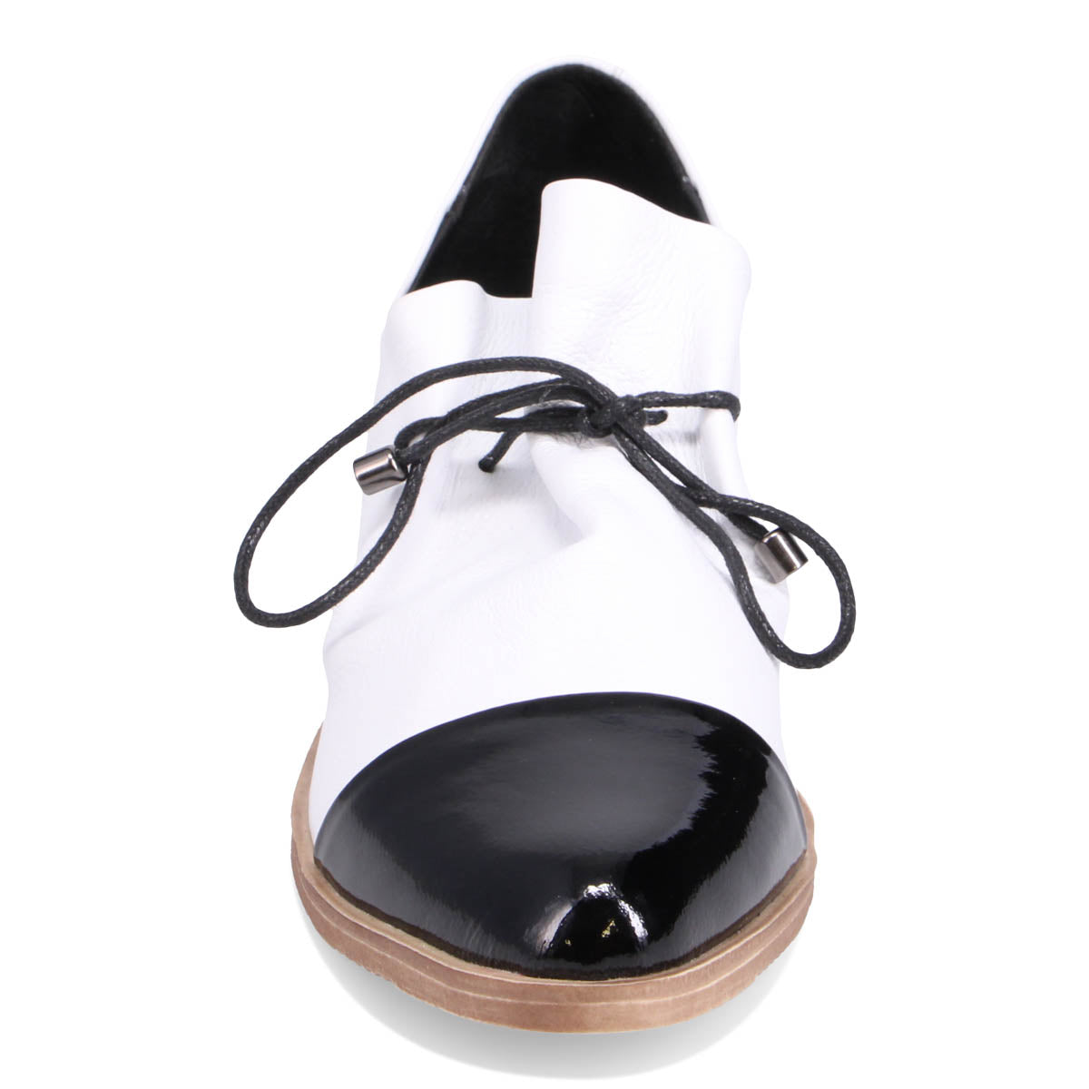 BLACK/WHITE PATENT LEATHER | Front