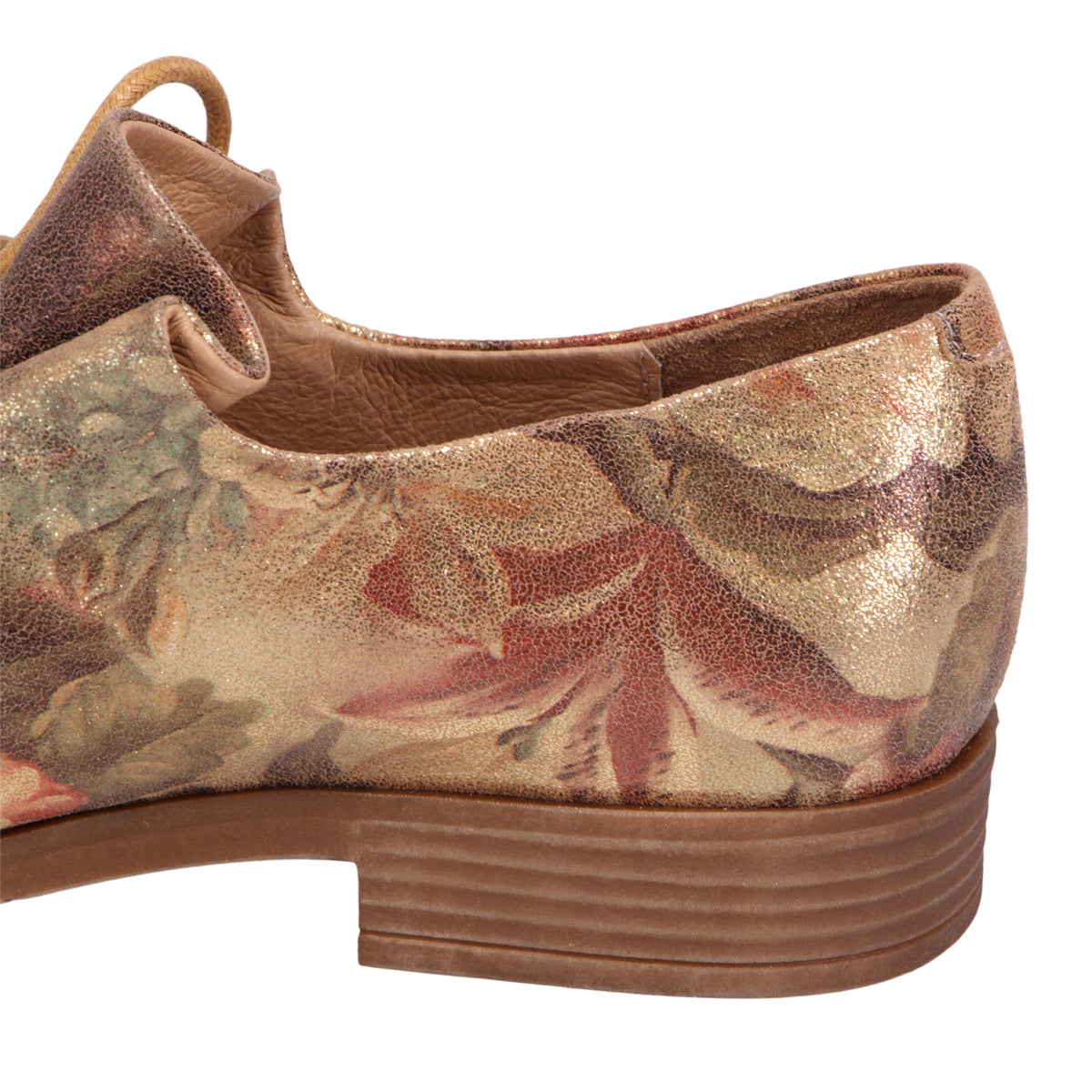 VINTAGE METAL FLORAL LEATHER | Detail