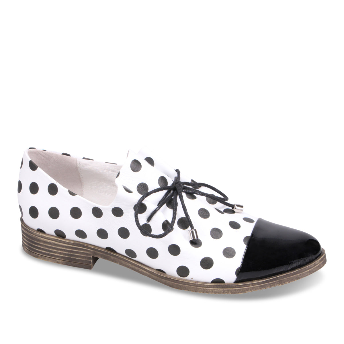 WHITE SPOTTED