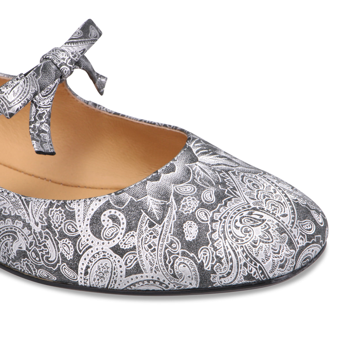 BLACK SILVER PRINT LEATHER | Detail