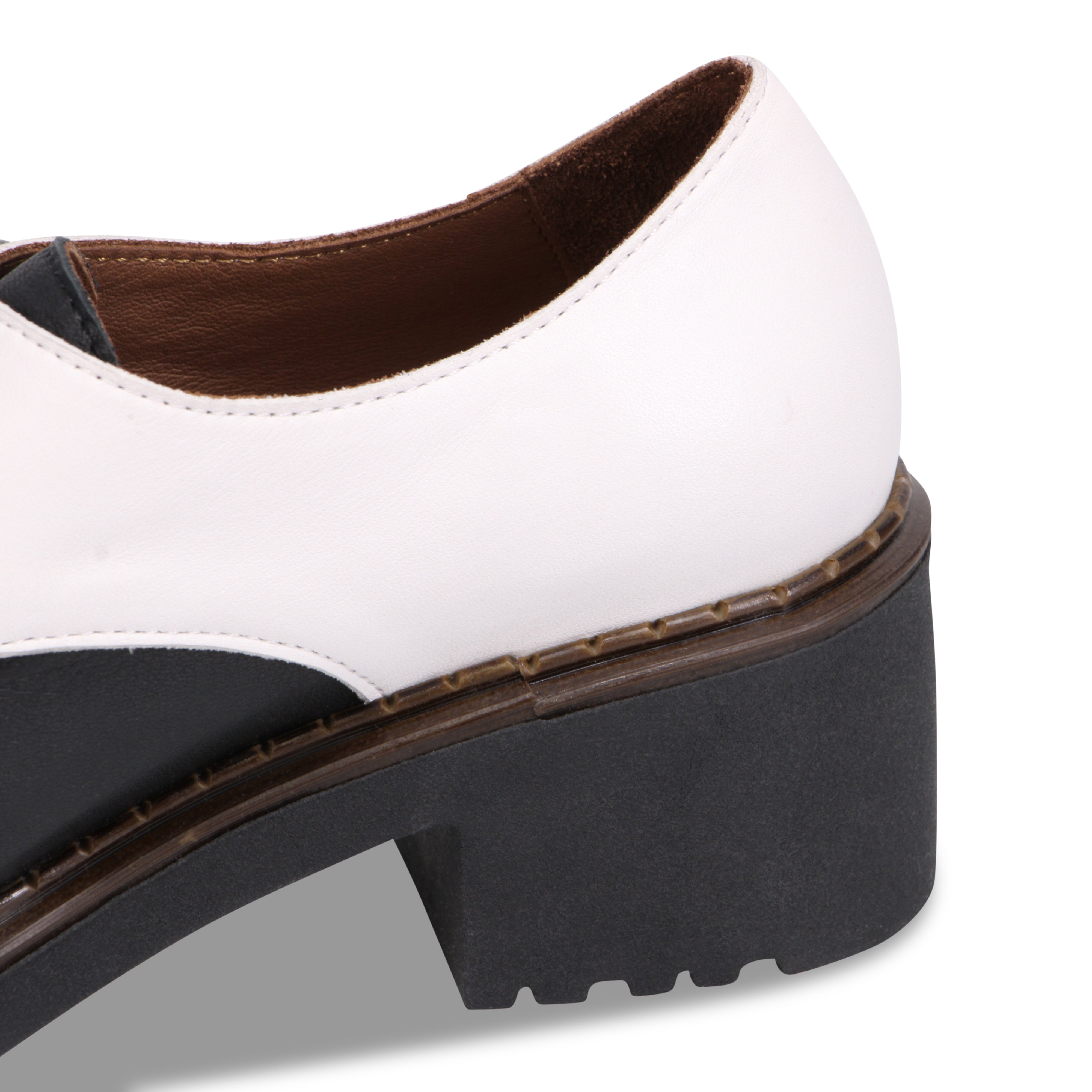 BLACK/ICE WHITE | Detail