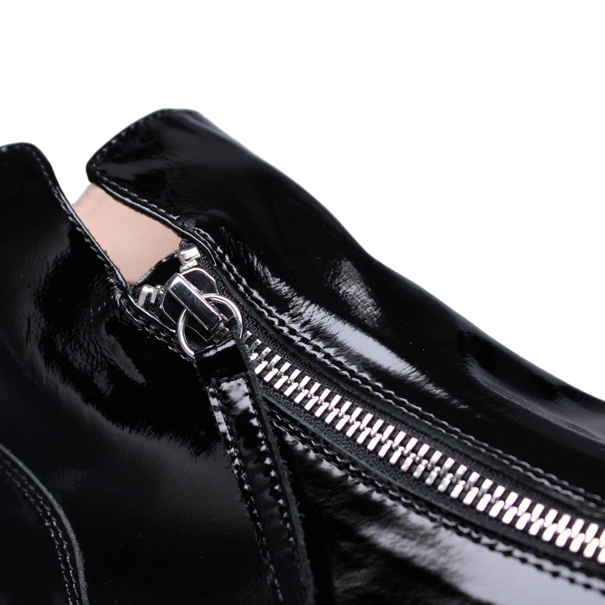 BLACK PATENT | Detail