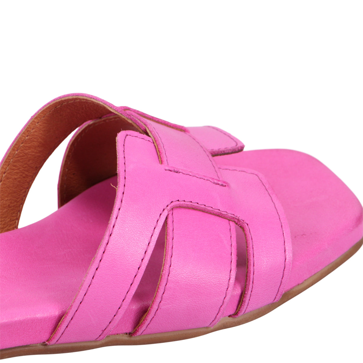 FUCHSIA | Detail