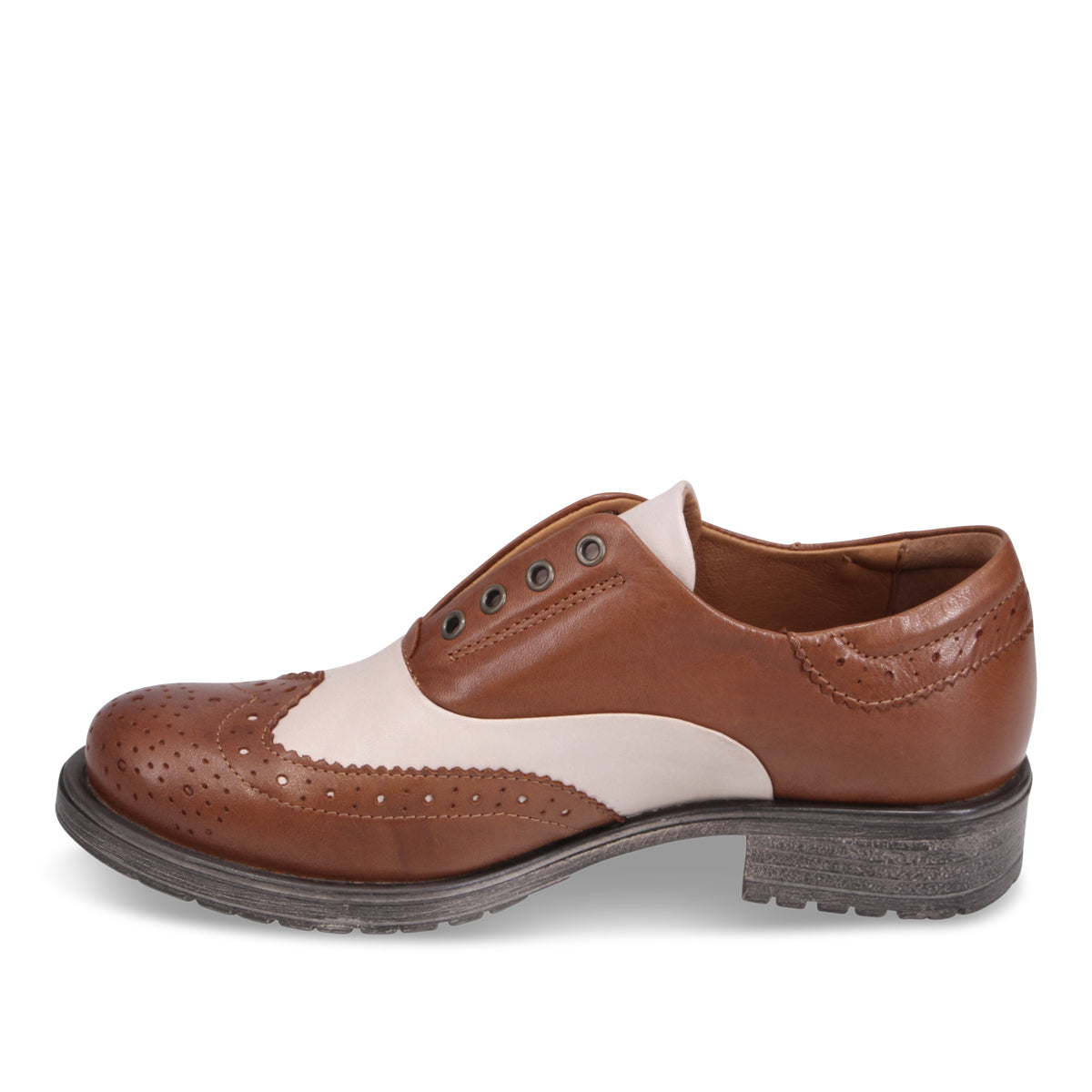BRANDY/CREAM | Left