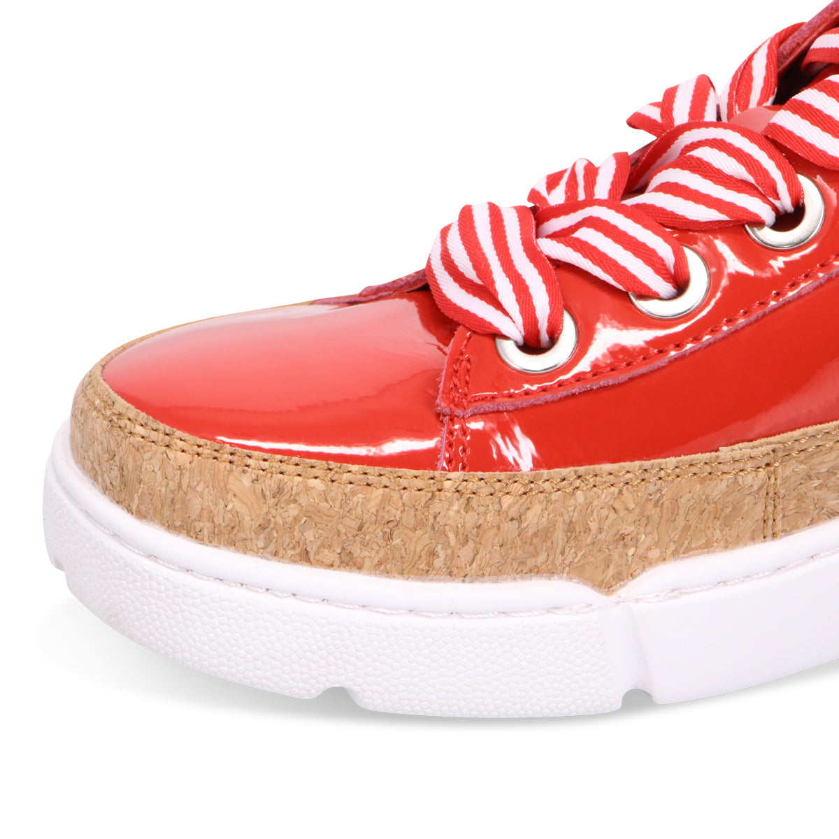 RED PATENT | Detail