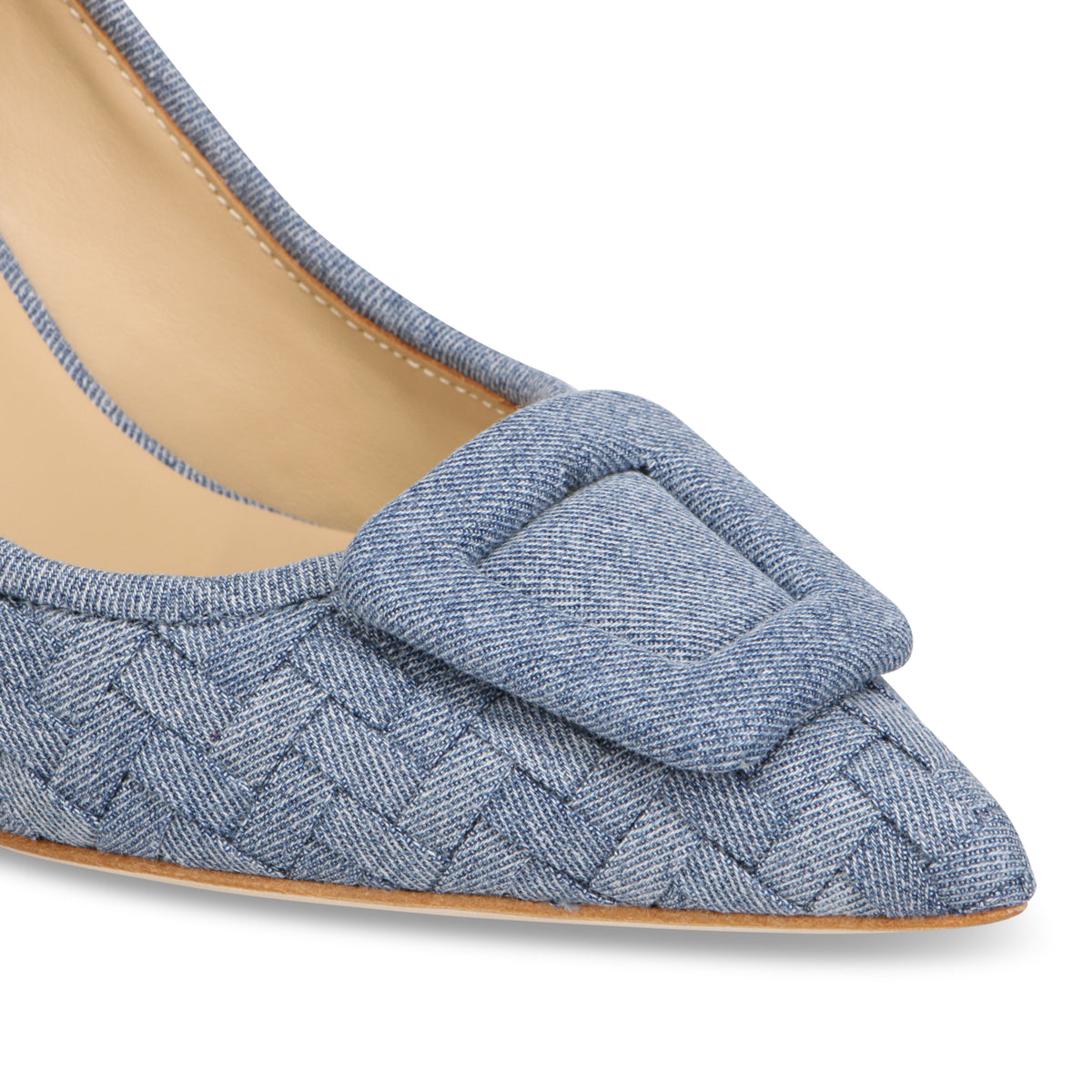 LIGHT DENIM | Detail