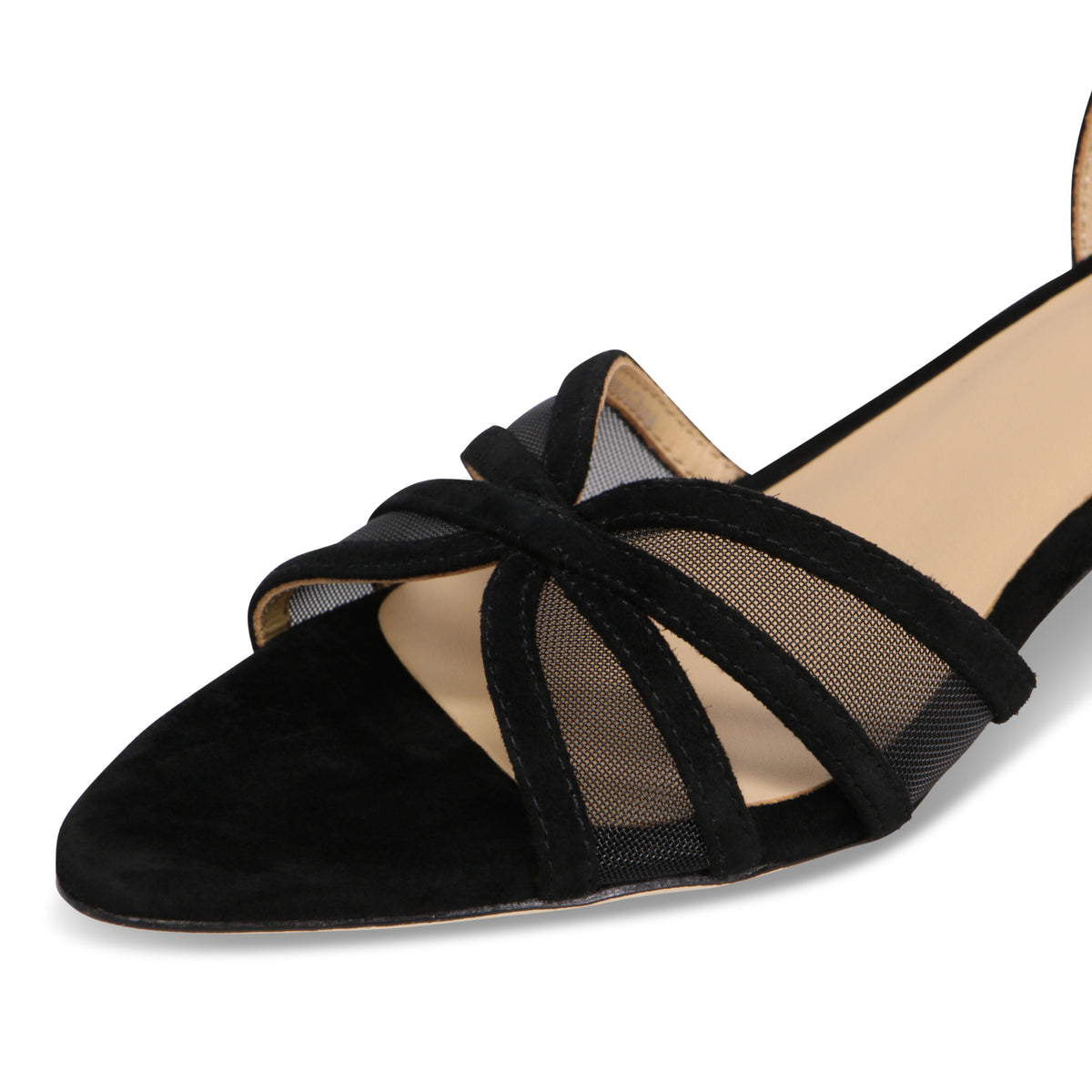 BLACK | Detail