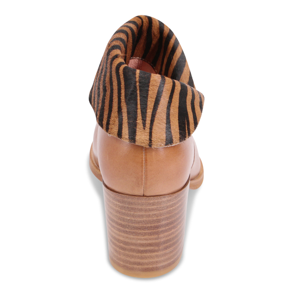 TAN TIGER | Rear