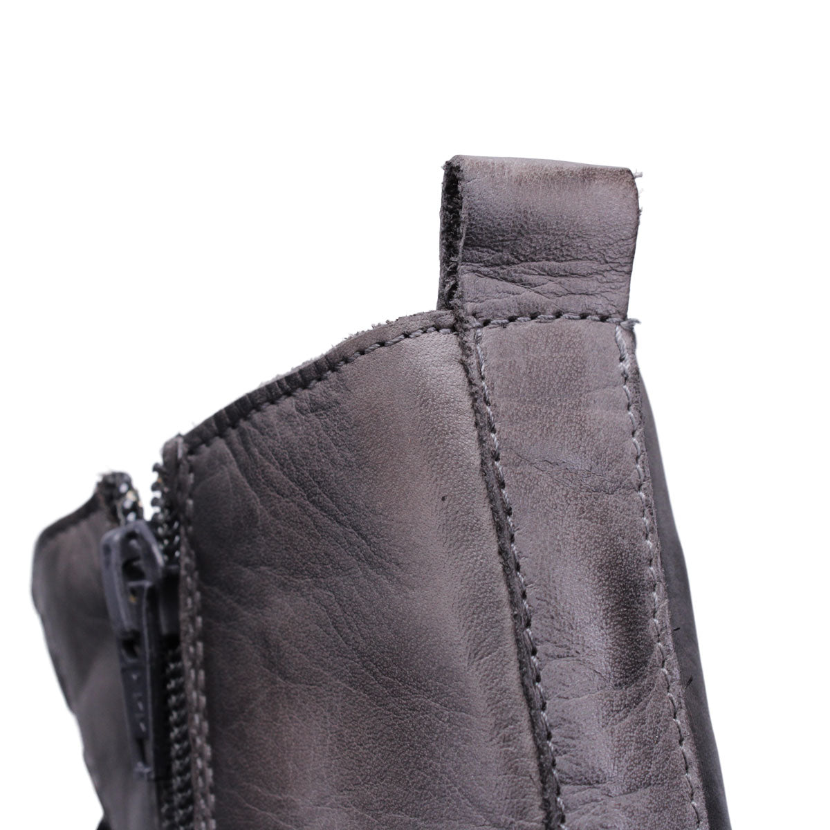 GRAPHITE ANTIQUE BURNISH | Detail