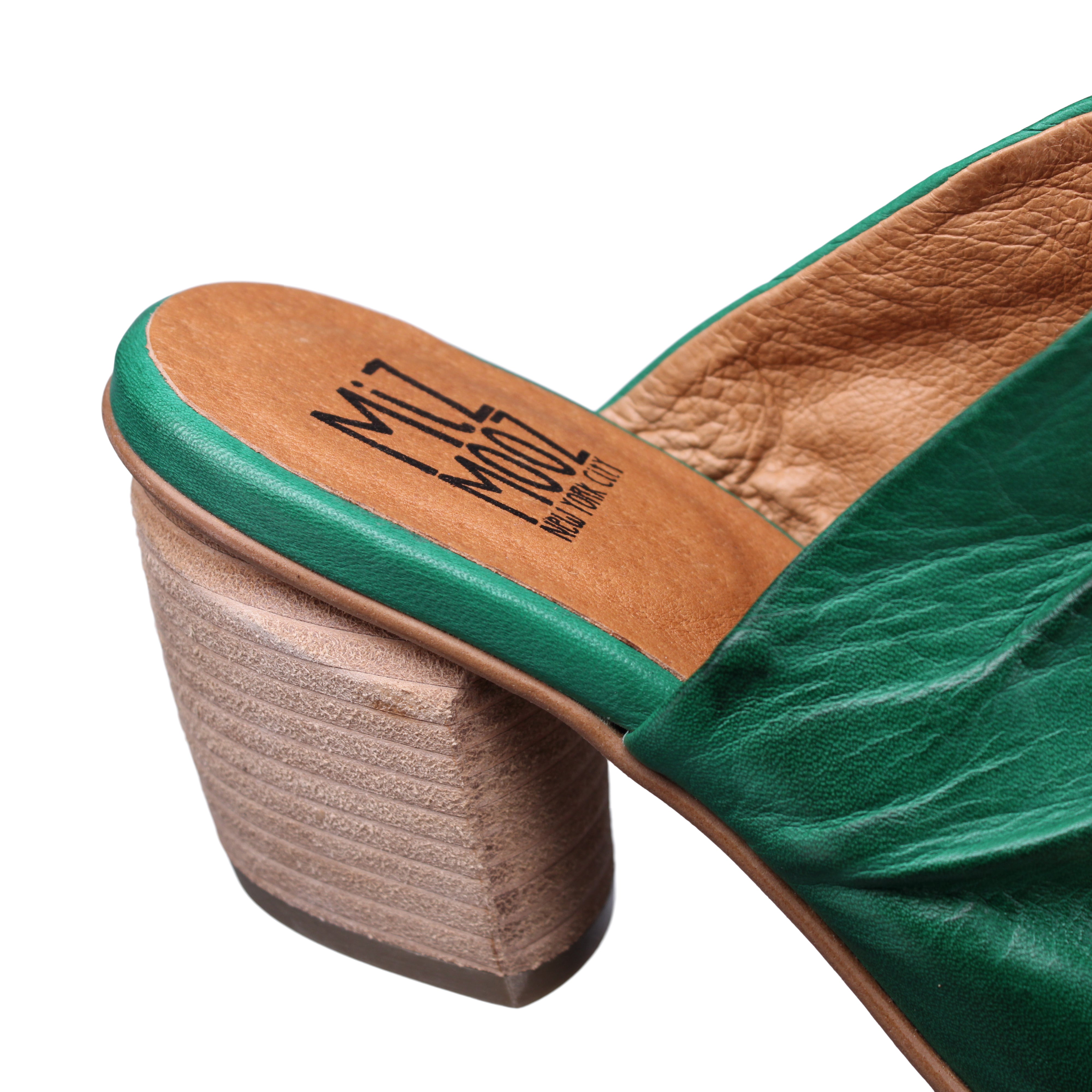 EMERALD | Detail