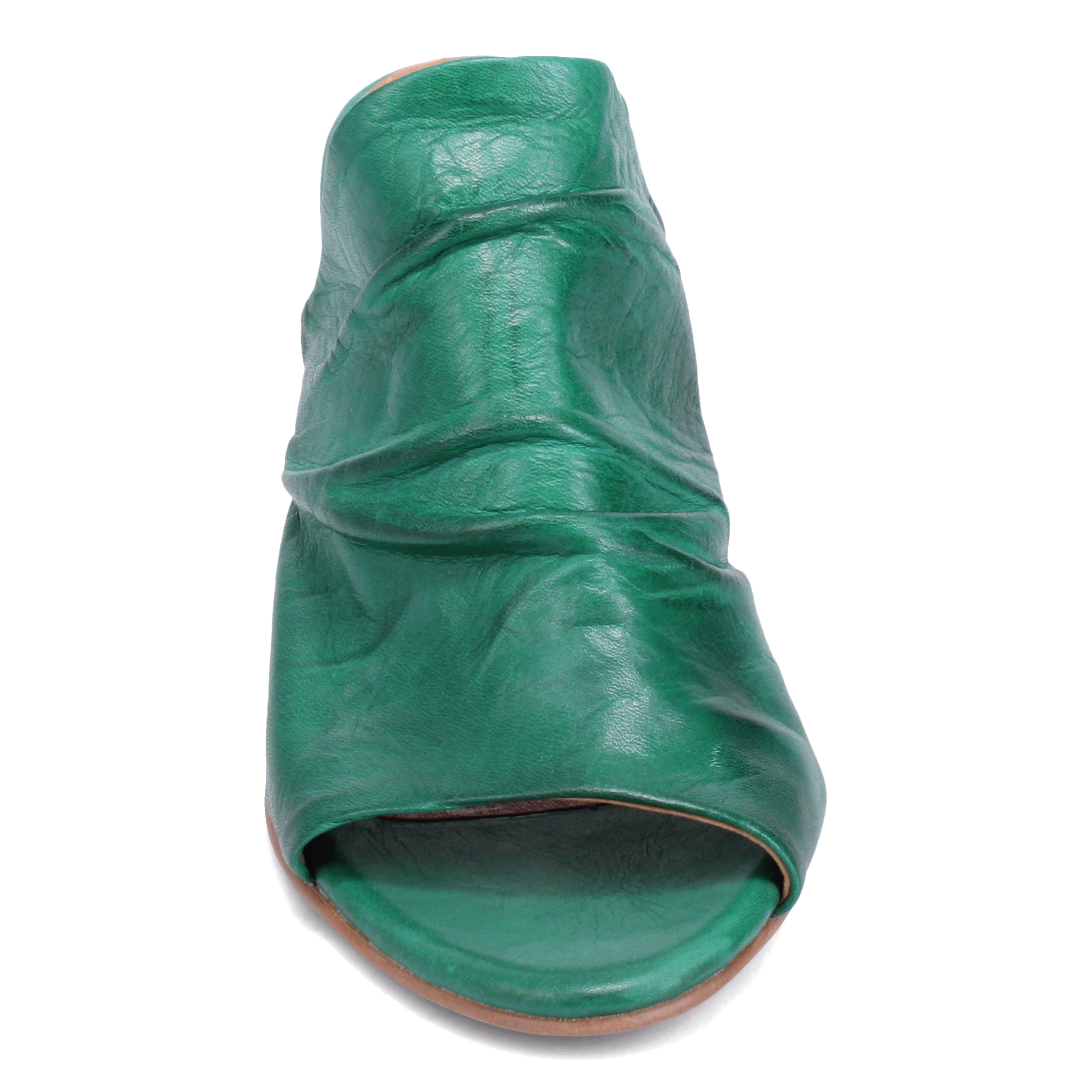 EMERALD | Front