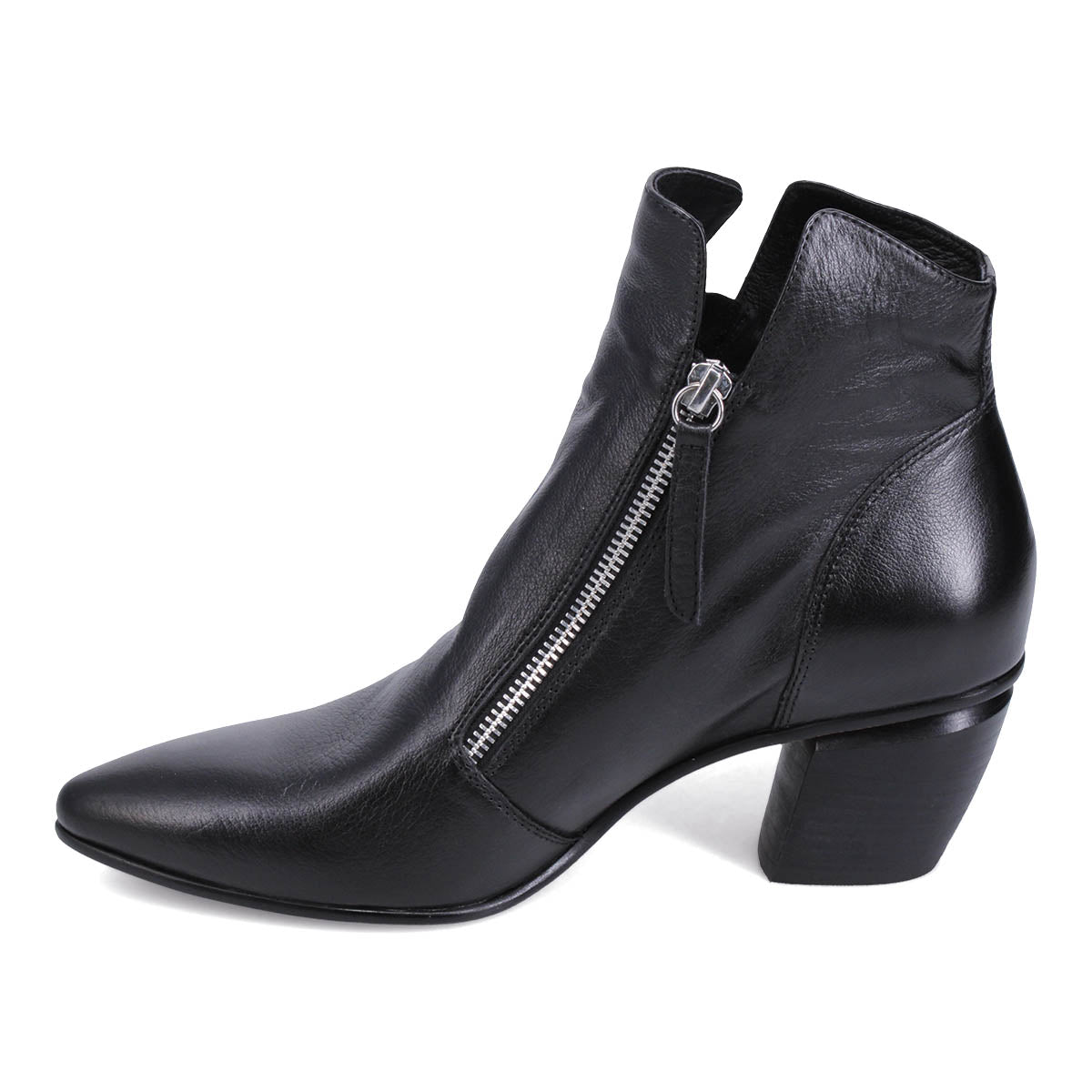 BLACK | Left