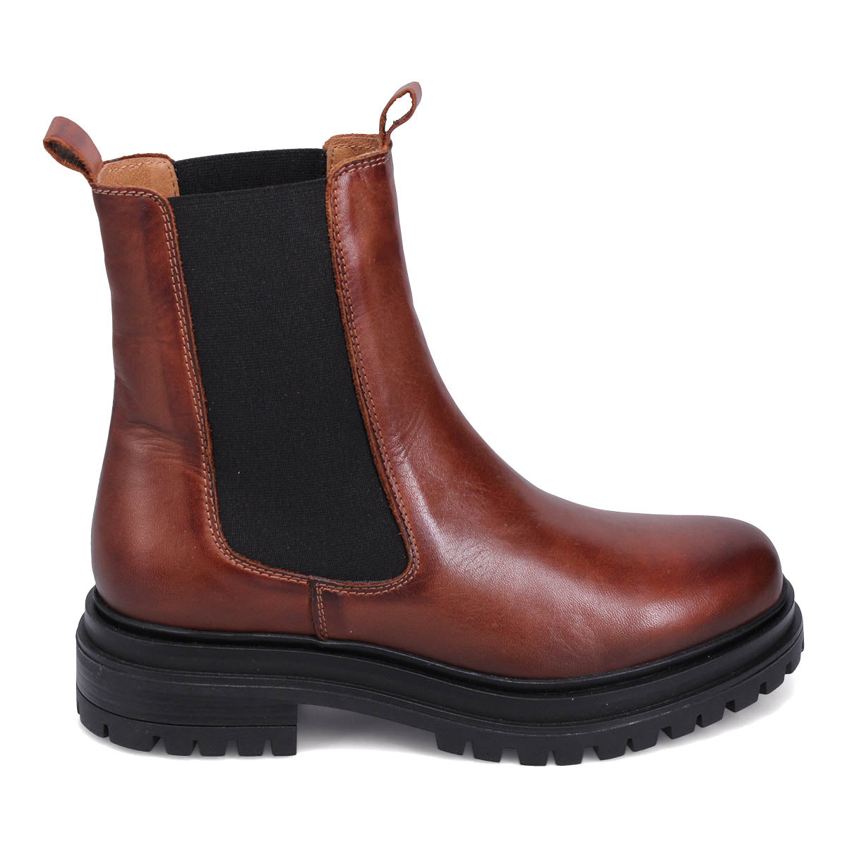 BRANDY ANTIQUE | Right
