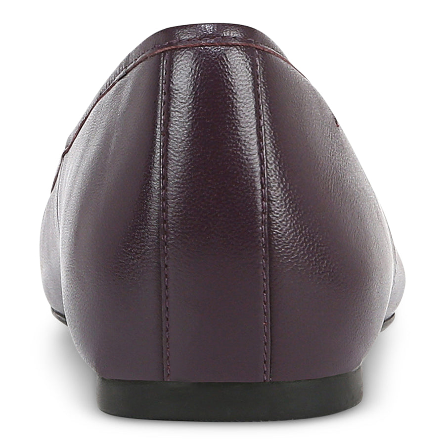 WINTER PLUM | Rear