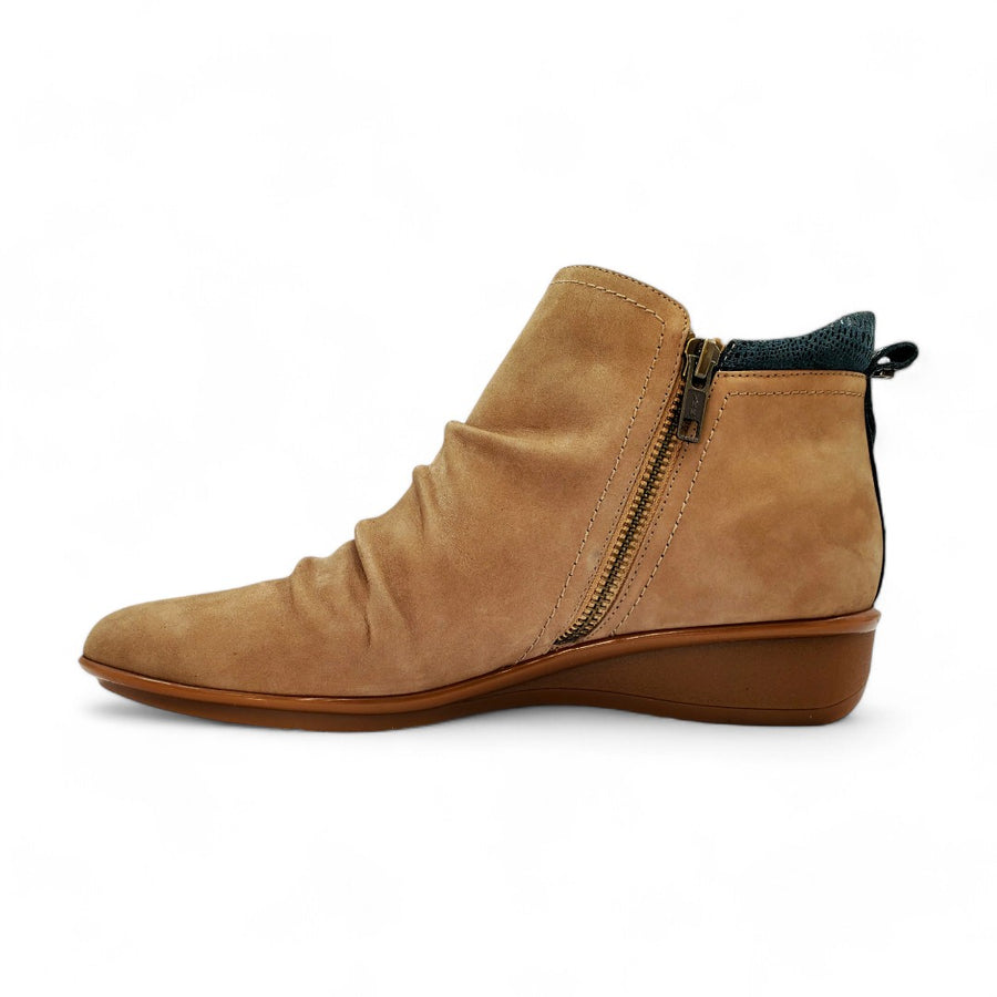 TOFFEE NUBUCK | Left