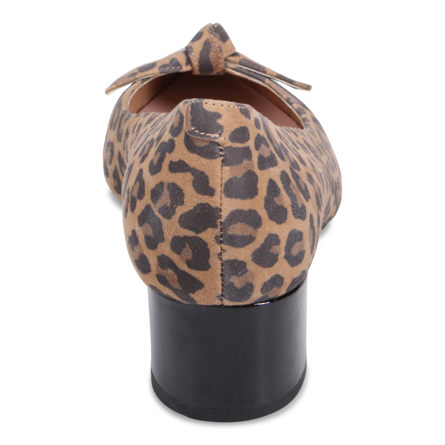BLACK CAMEL LEOPARD | Rear