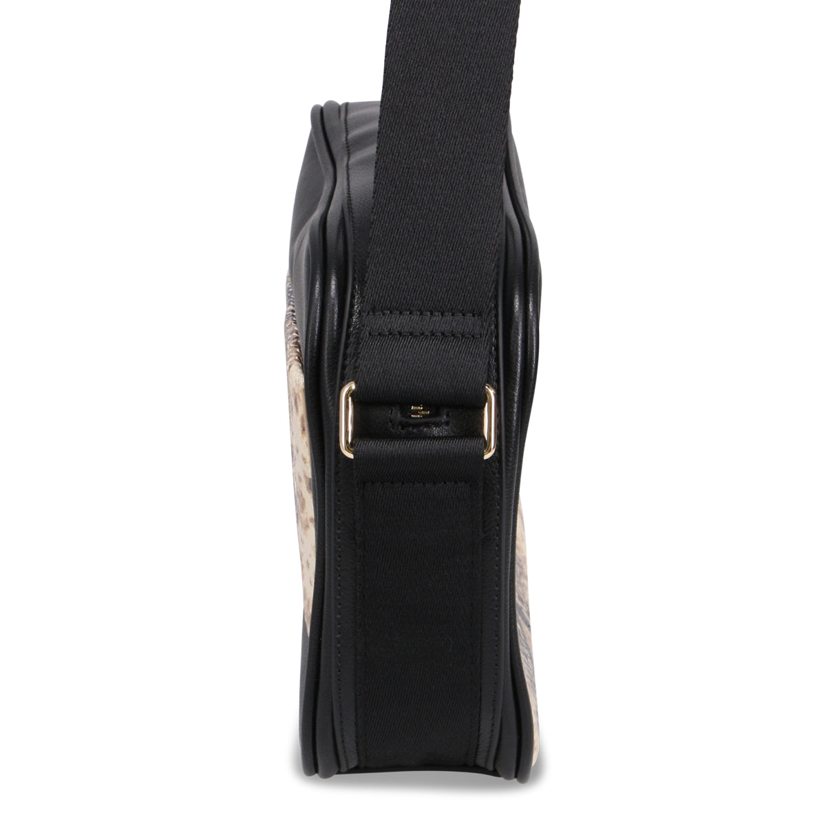 BLACK CARAMEL SNAKE | Detail