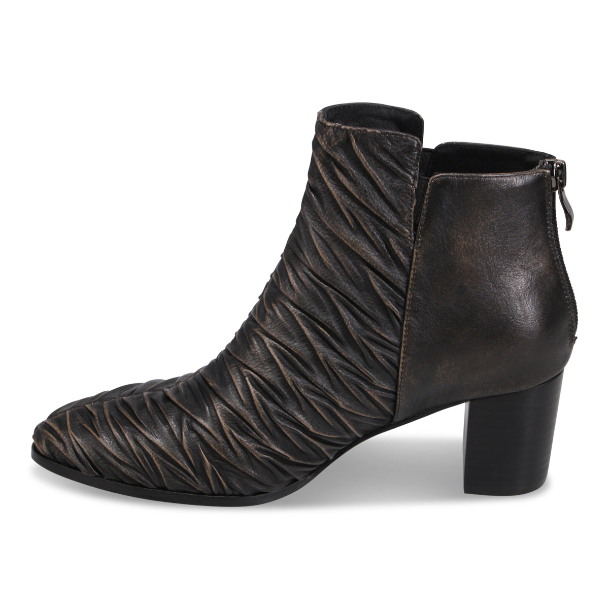 SMOKEY BLACK | Left