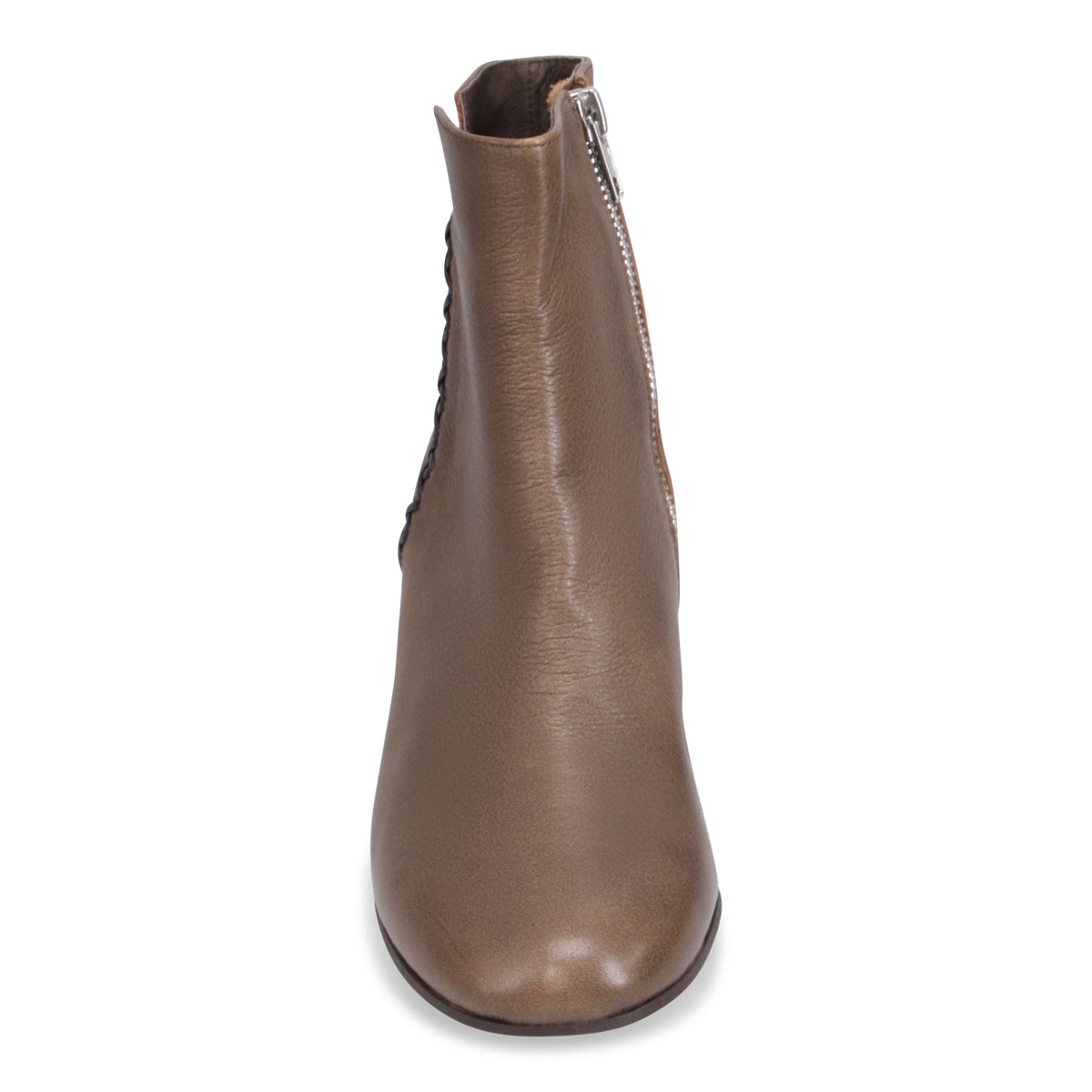 MOCCA | Front