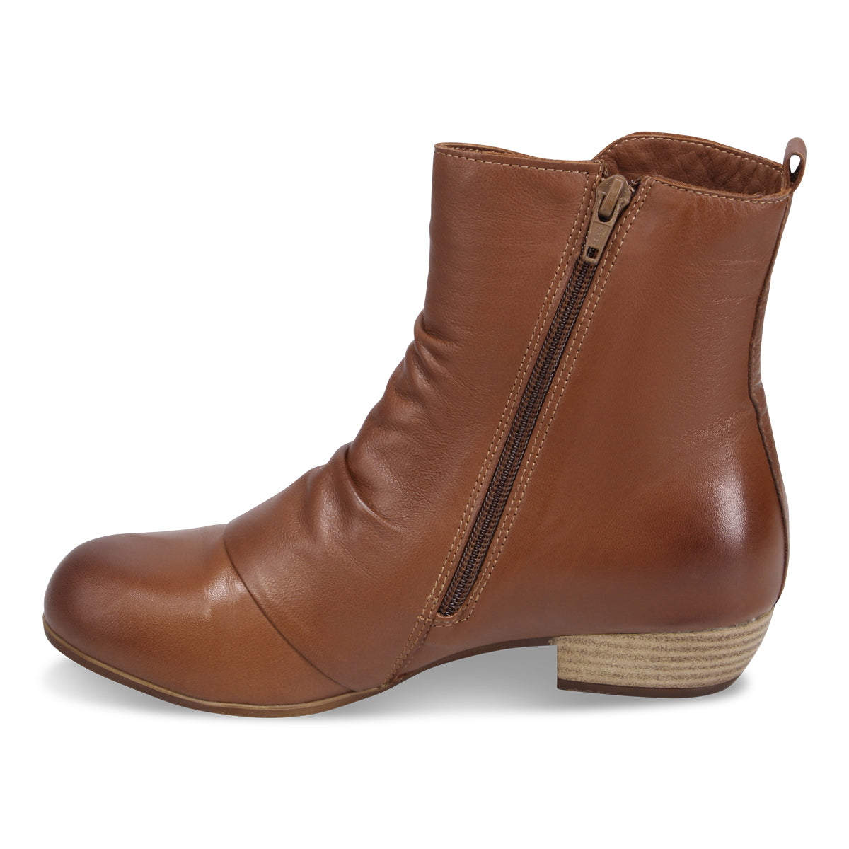 BRANDY | Left