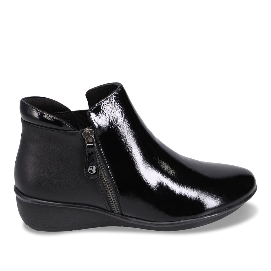 BLACK PATENT | Right