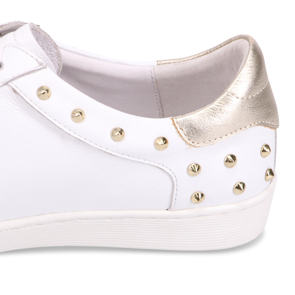 WHITE PALE GOLD | Detail