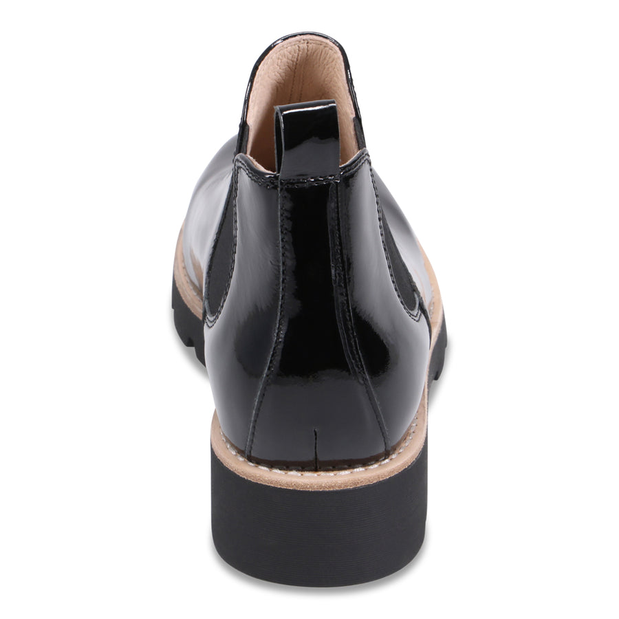 BLACK PATENT | Rear