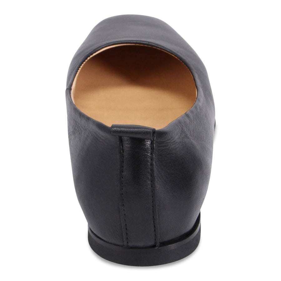 BLACK LEATHER | Rear