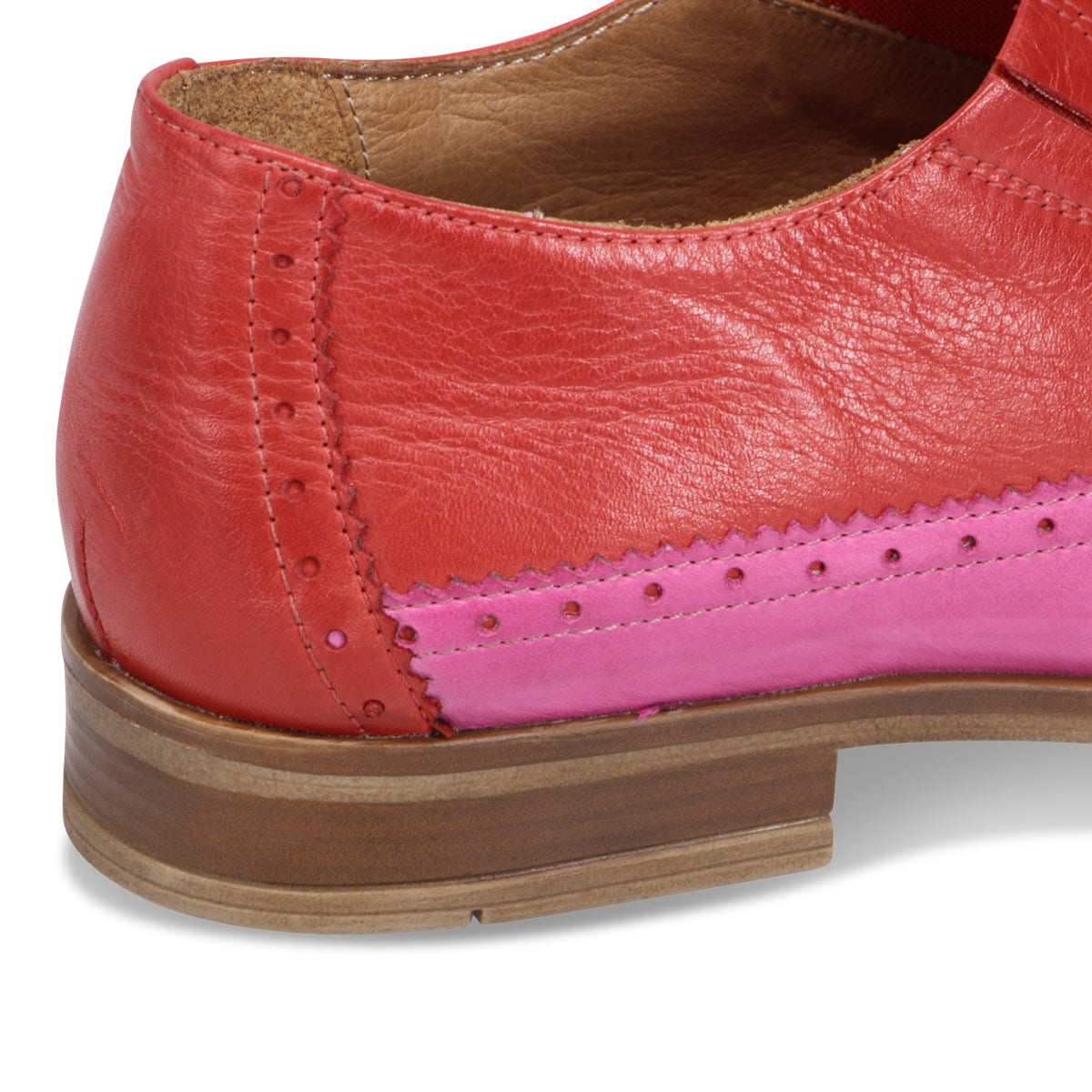 RED + FUCHSIA | Detail