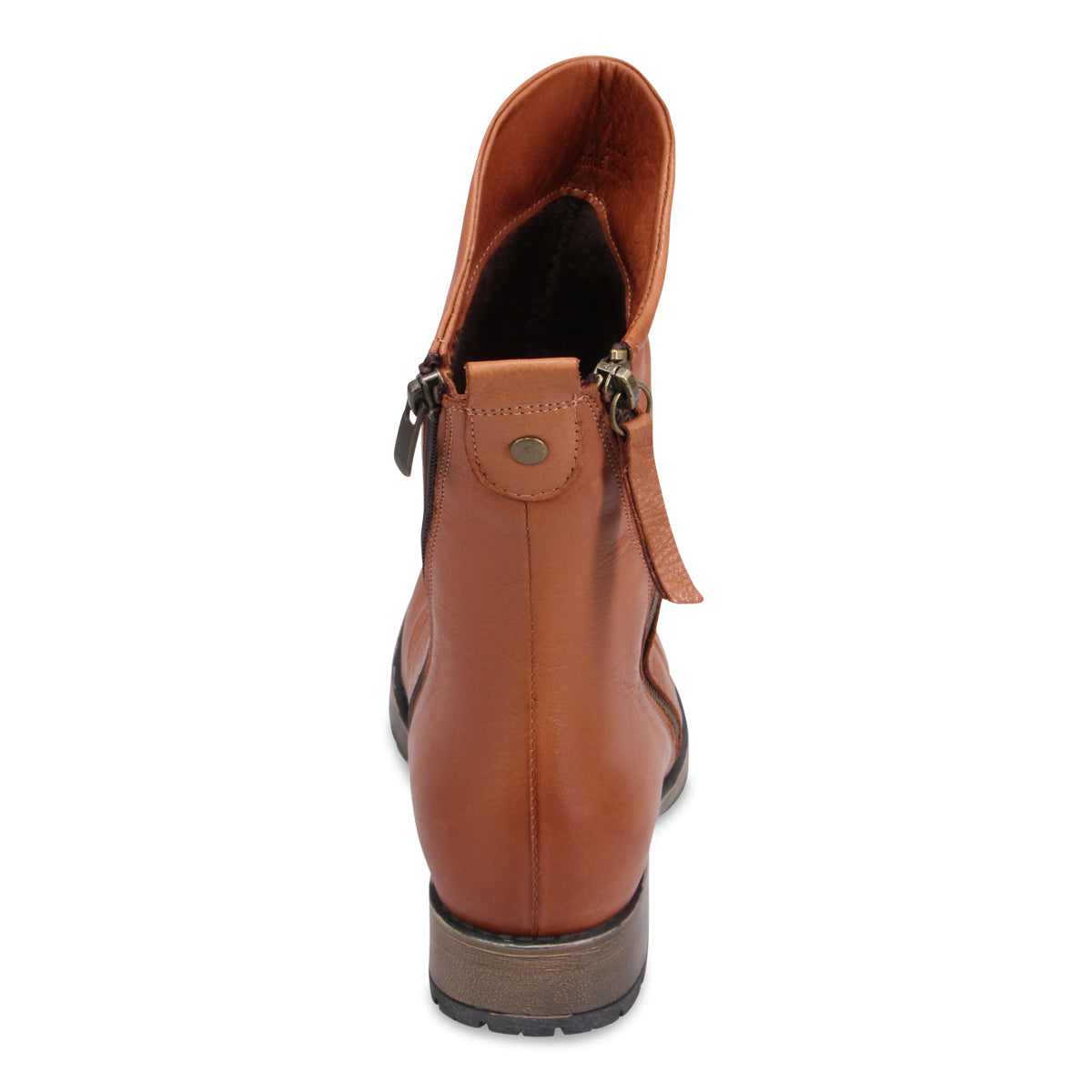 COGNAC | Rear