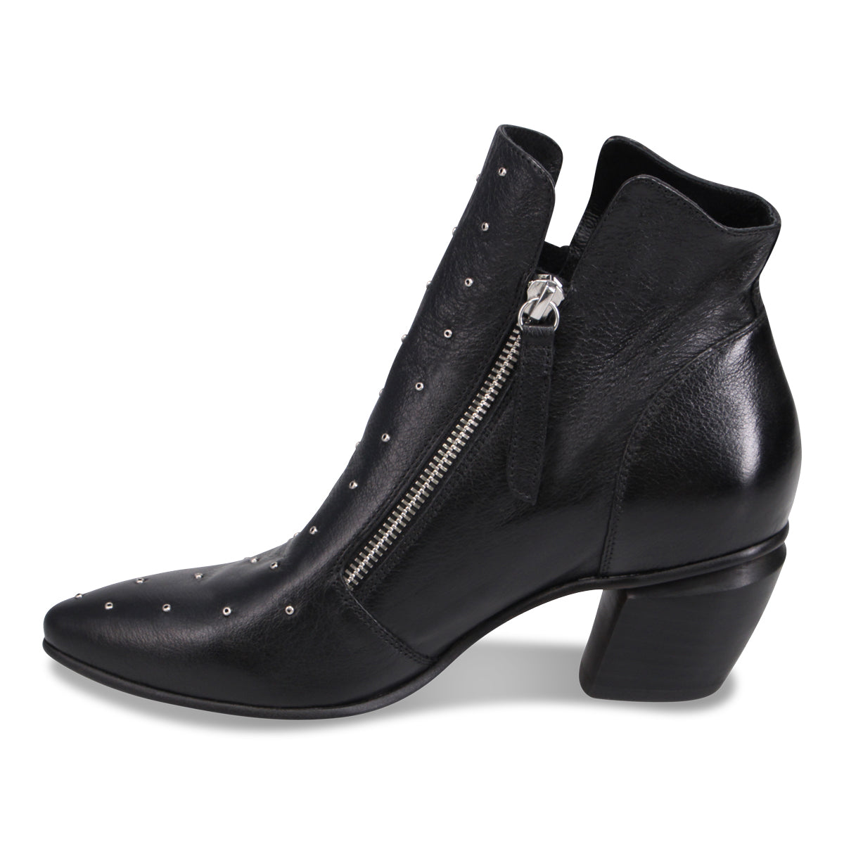BLACK STUDDED | Left