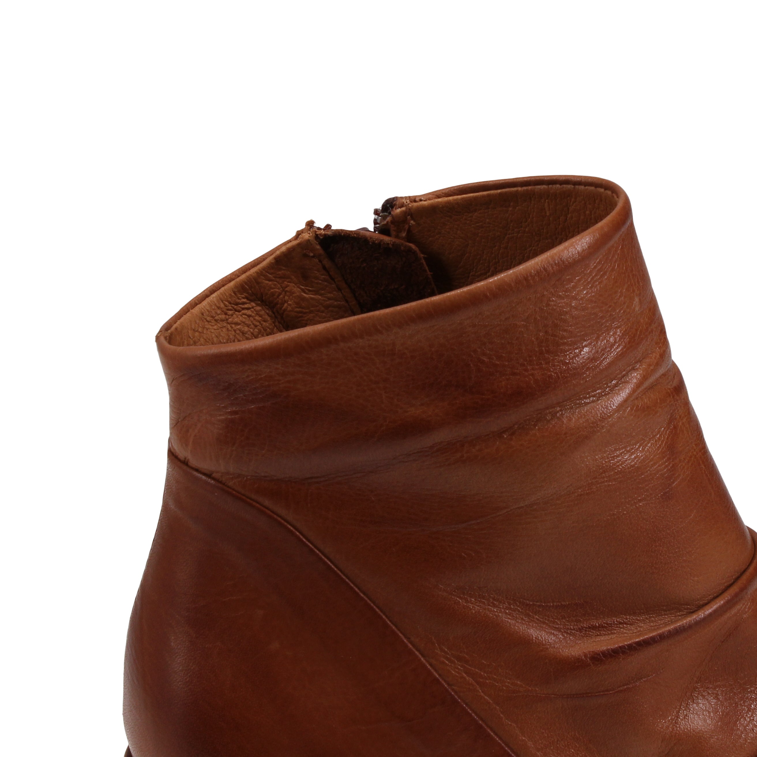 BRANDY | Detail