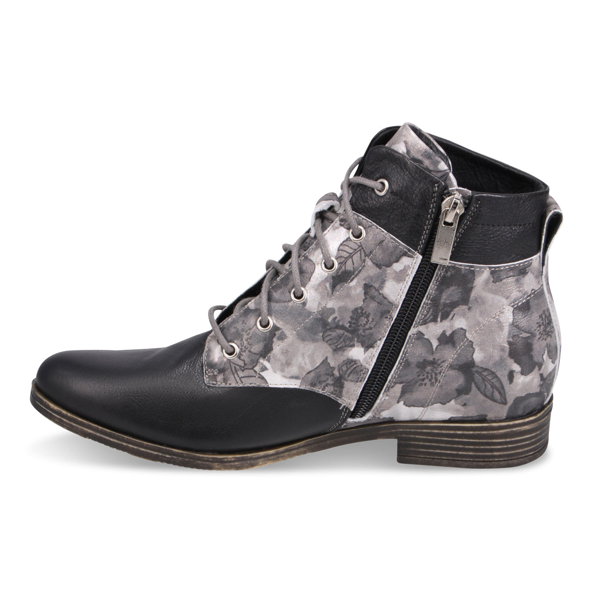 CHARCOAL FLOWERS | Left