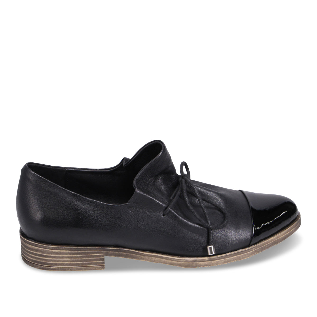 BLACK PATENT | Right