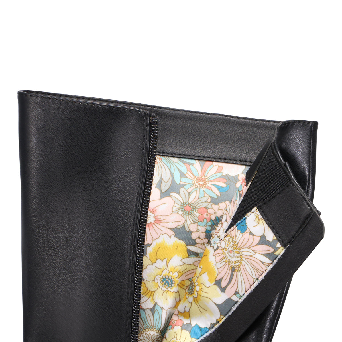 BLACK | Detail