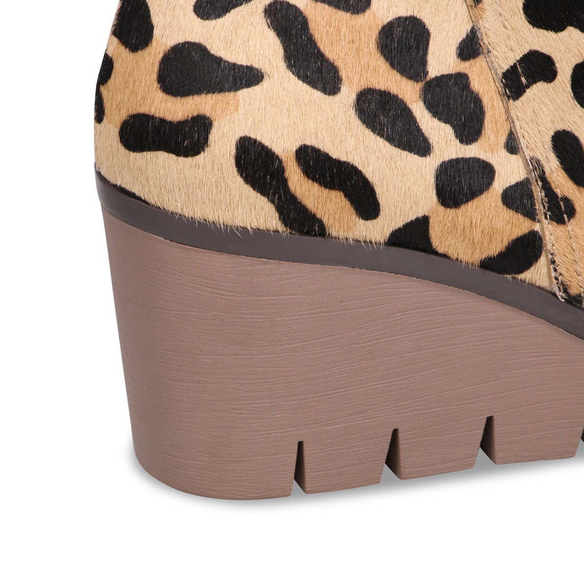 CARAMEL LEOPARD | Detail