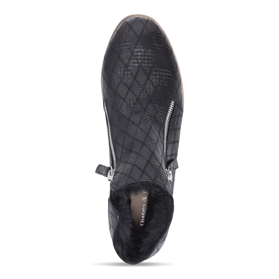 BLACK CHECK EMBOSSED | Top