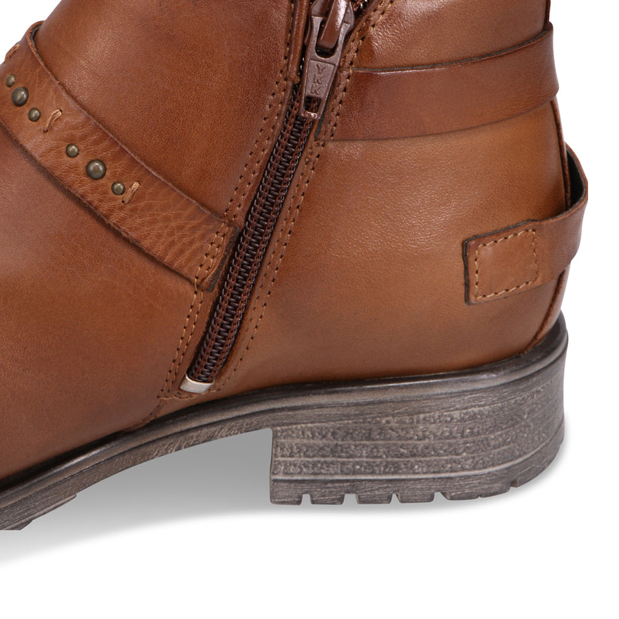 BRANDY ANTIQUE | Detail