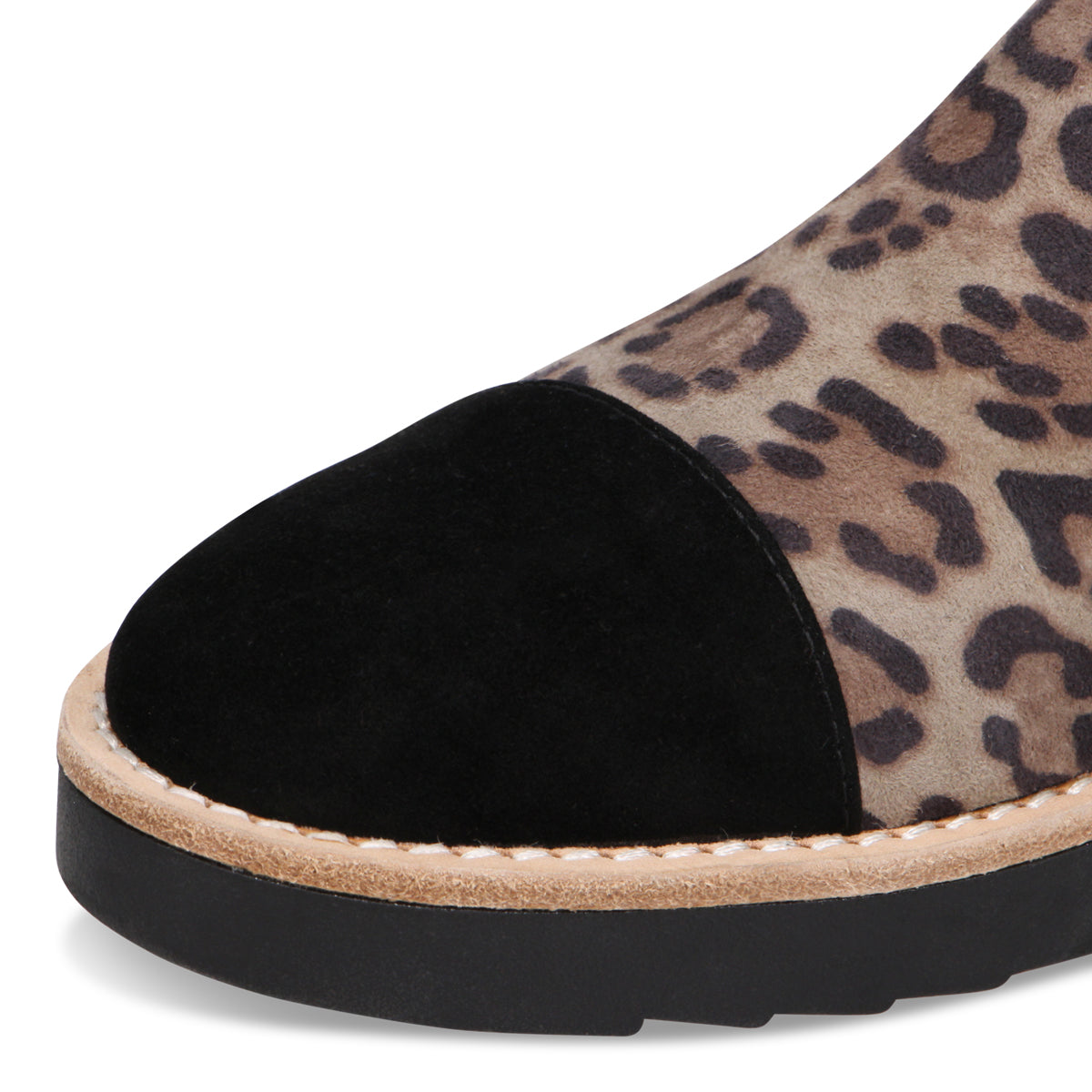 BLACK LEOPARD | Detail