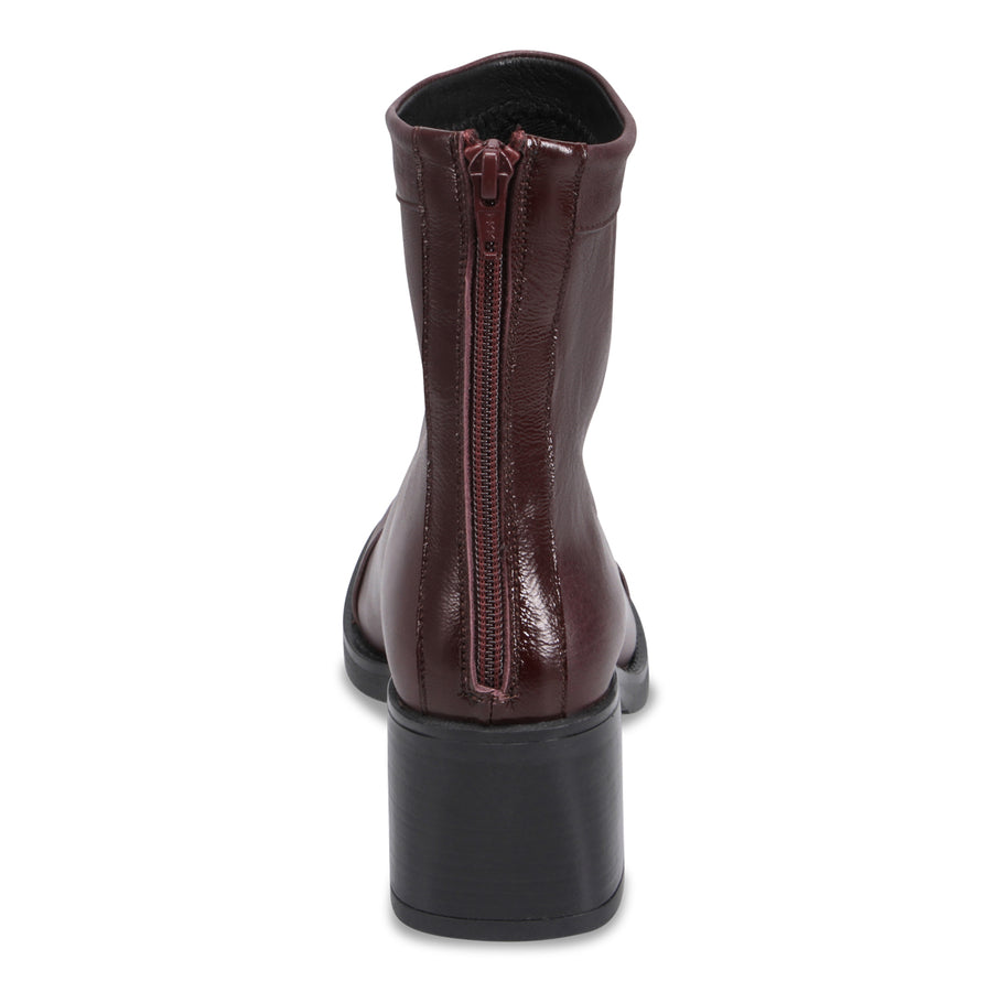 MERLOT BORDEAUX | Rear