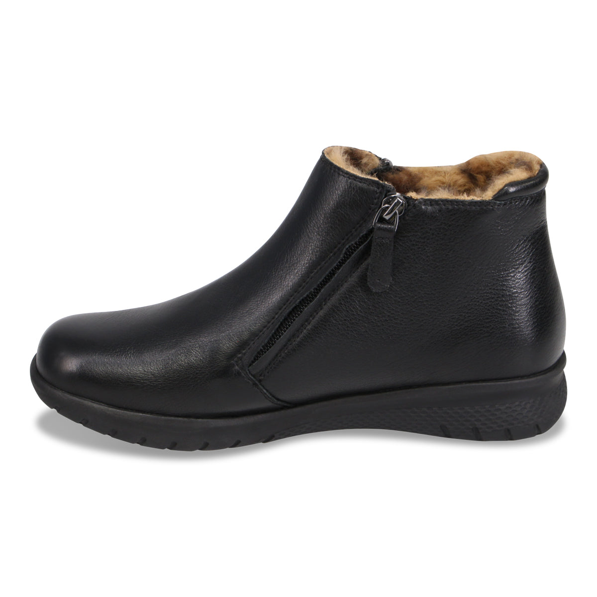 BLACK LEOPARD | Left
