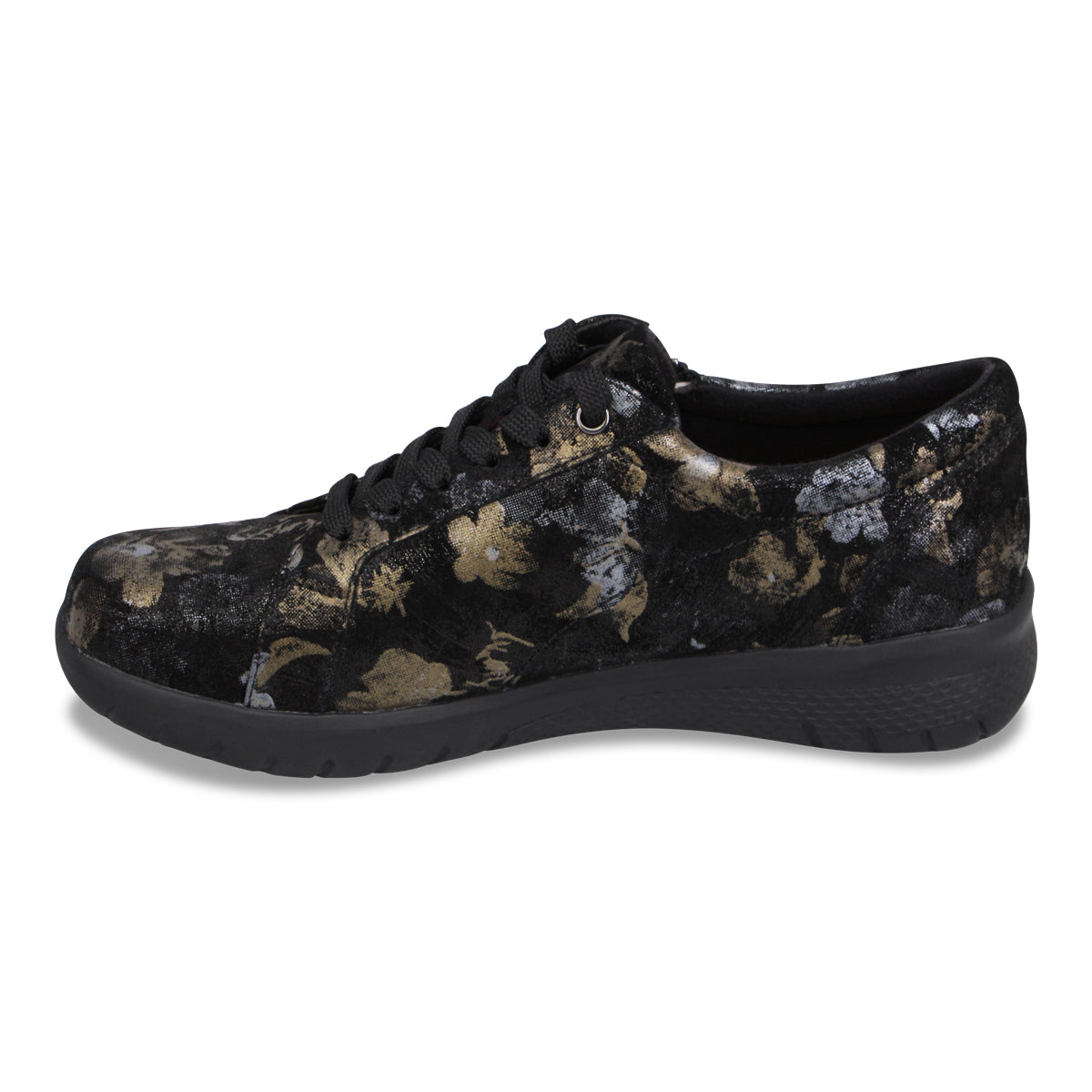 BLACK METAL SUEDE | Left