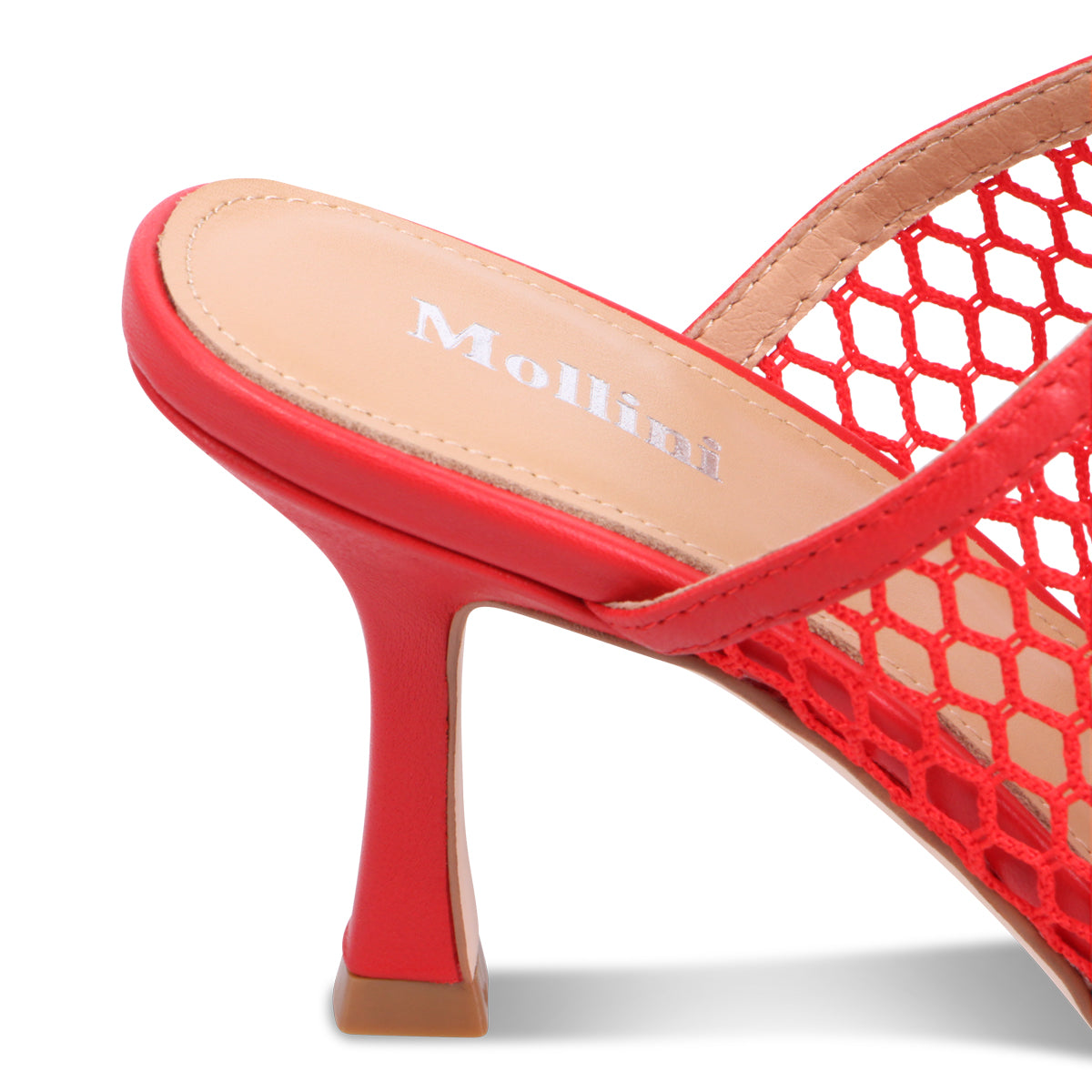 RED LEATHER | Detail