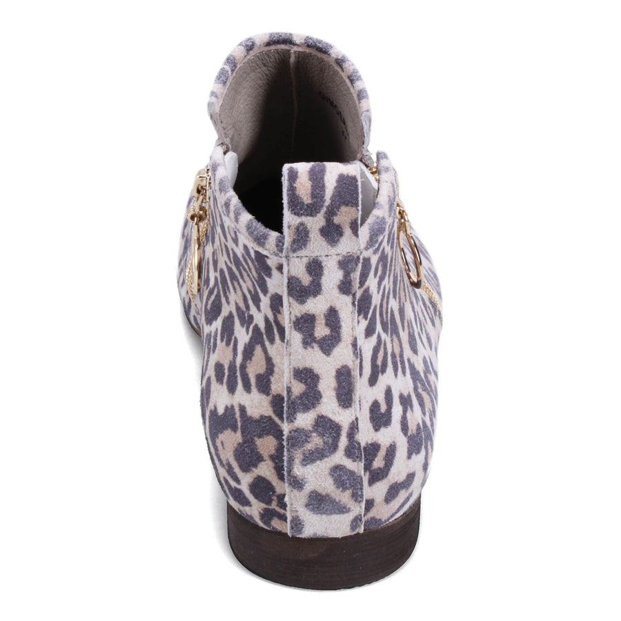 TAUPE LEOPARD | Rear