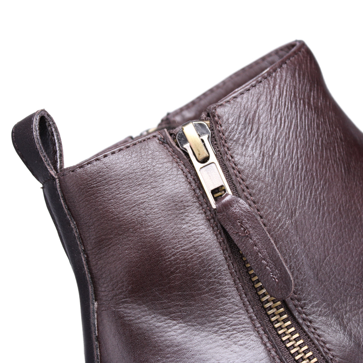 CHOCOLATE LEATHER | Detail
