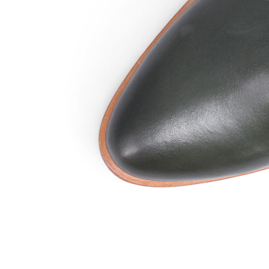 FOREST LEATHER | Detail